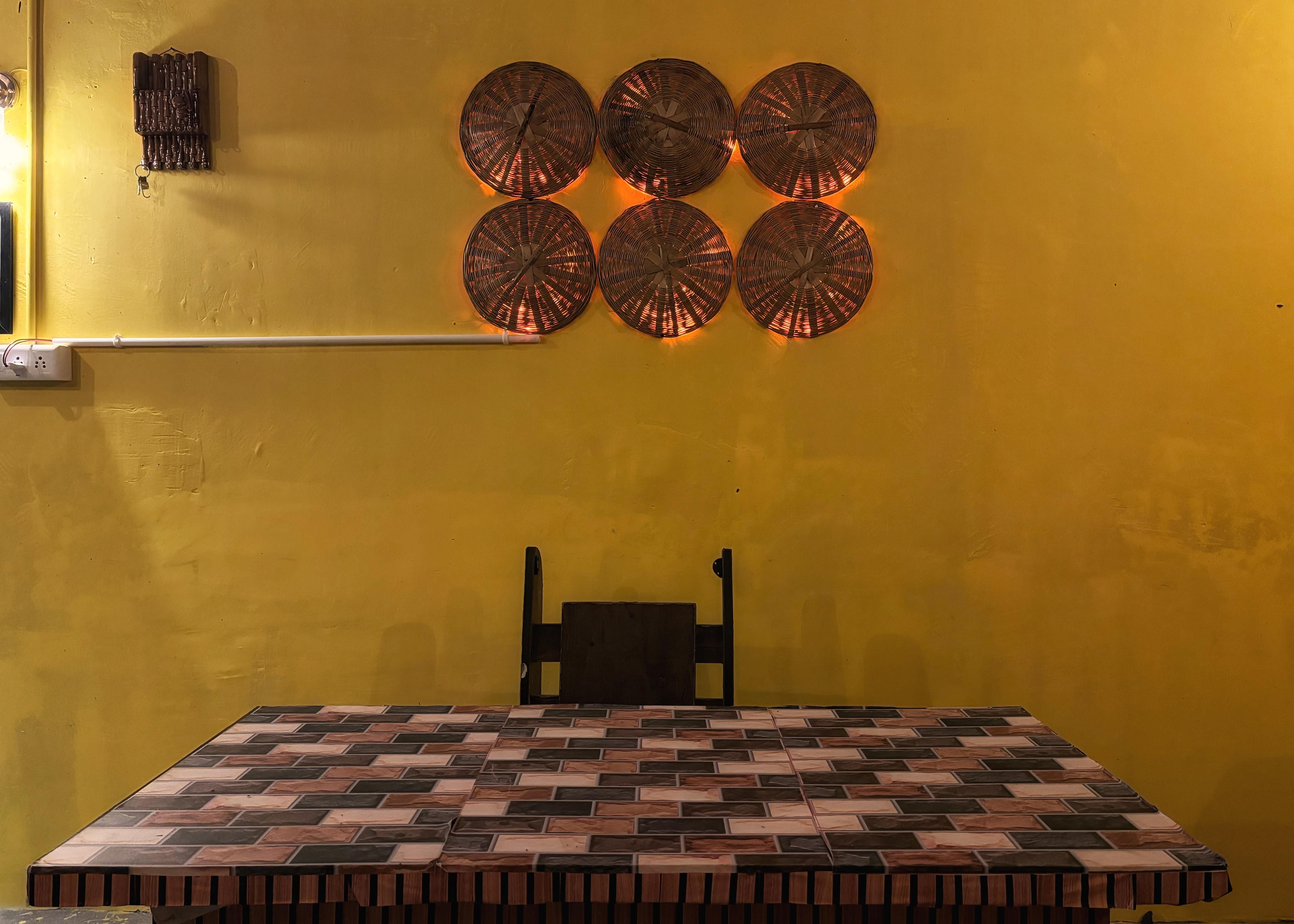 Dining area at Tiger's Hill